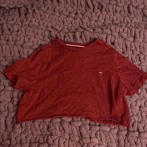 Tommy Hilfiger Maroon/Red Cropped Tee